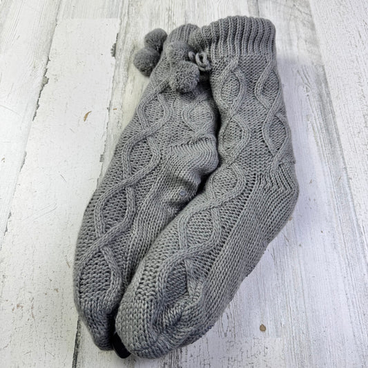 Slippers By Muk Luks In Grey