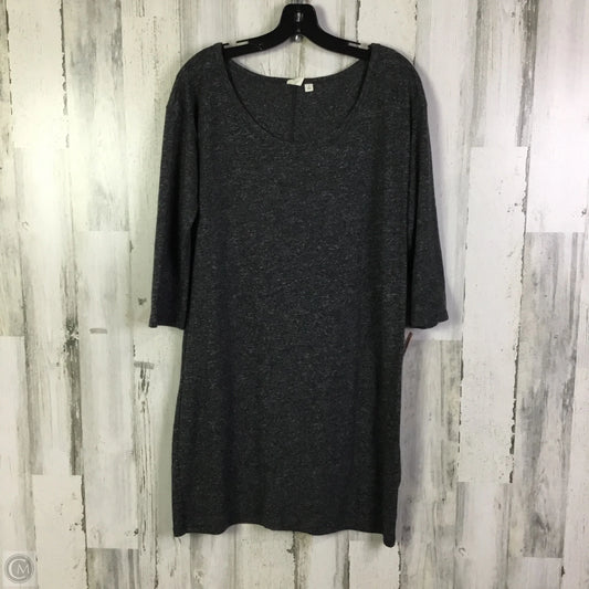 Dress Casual Short By Gap In Grey, Size: S