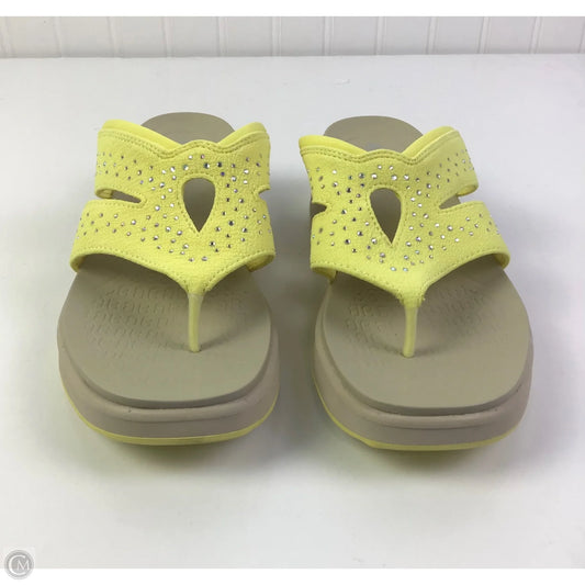 Sandals Heels Platform By Bzees In Yellow, Size: 7.5