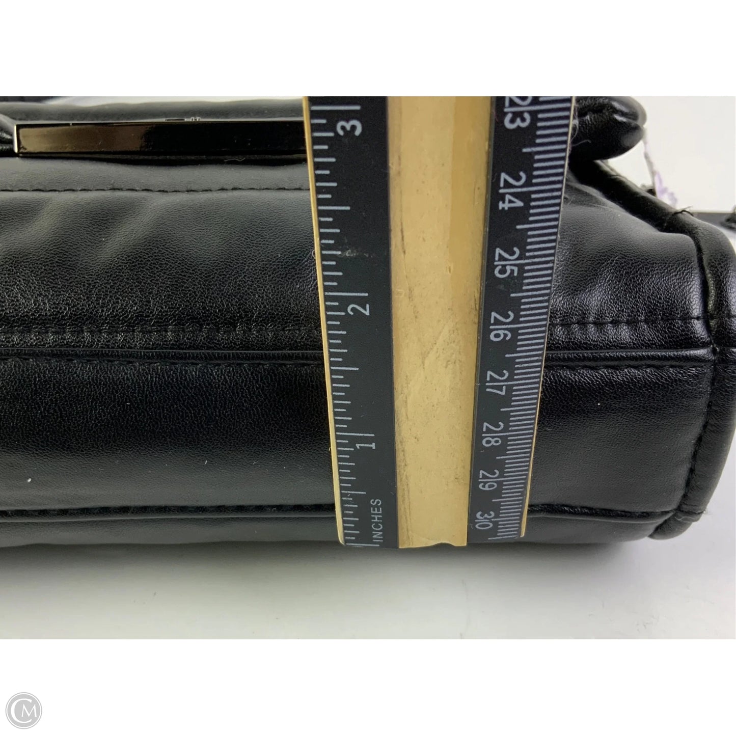 Crossbody By Think Royln, Size: Small
