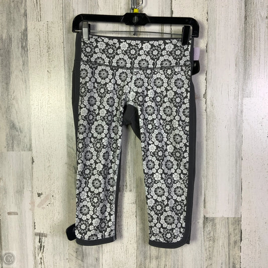 Athletic Leggings Capris By Lululemon In Grey & White, Size: S