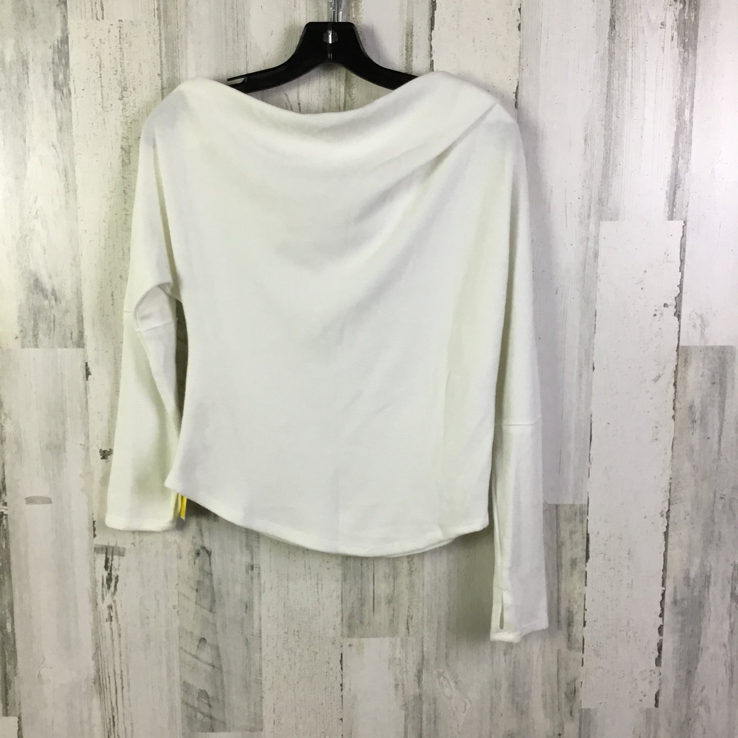 Top Long Sleeve By We The Free In White, Size: S