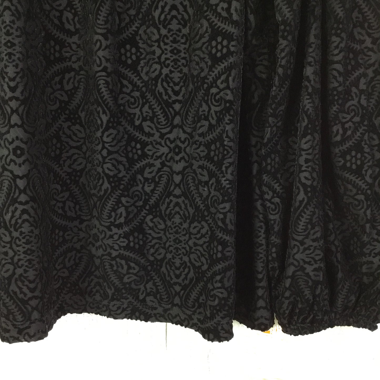 Top Long Sleeve By Loft In Black, Size: S