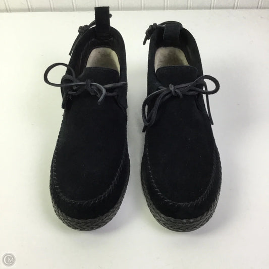 Shoes Designer By Ugg In Black, Size: 10