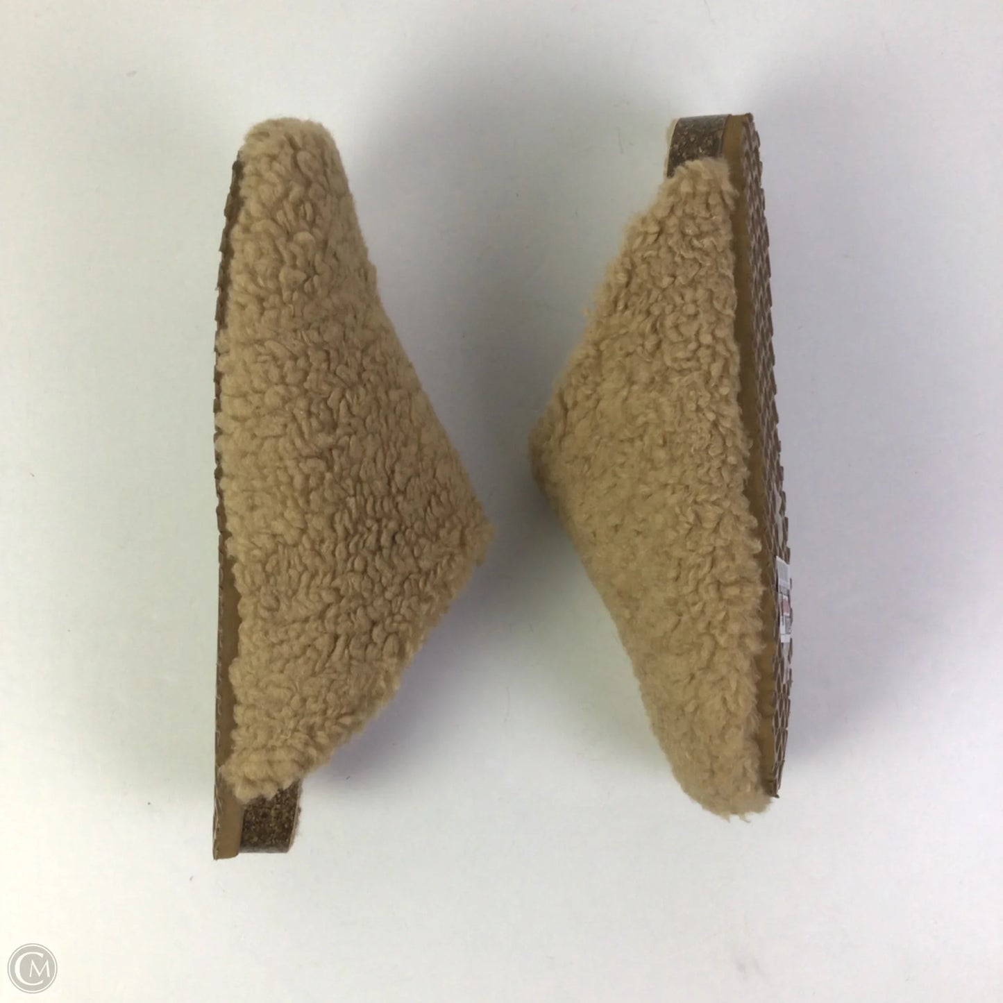 Slippers By Clothes Mentor In Brown, Size: 9