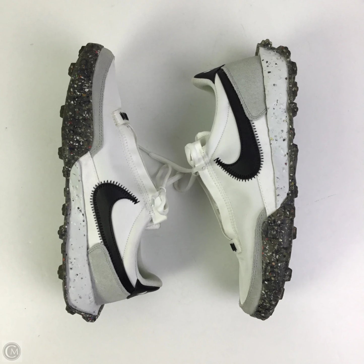 Shoes Athletic By Nike In White, Size: 9.5