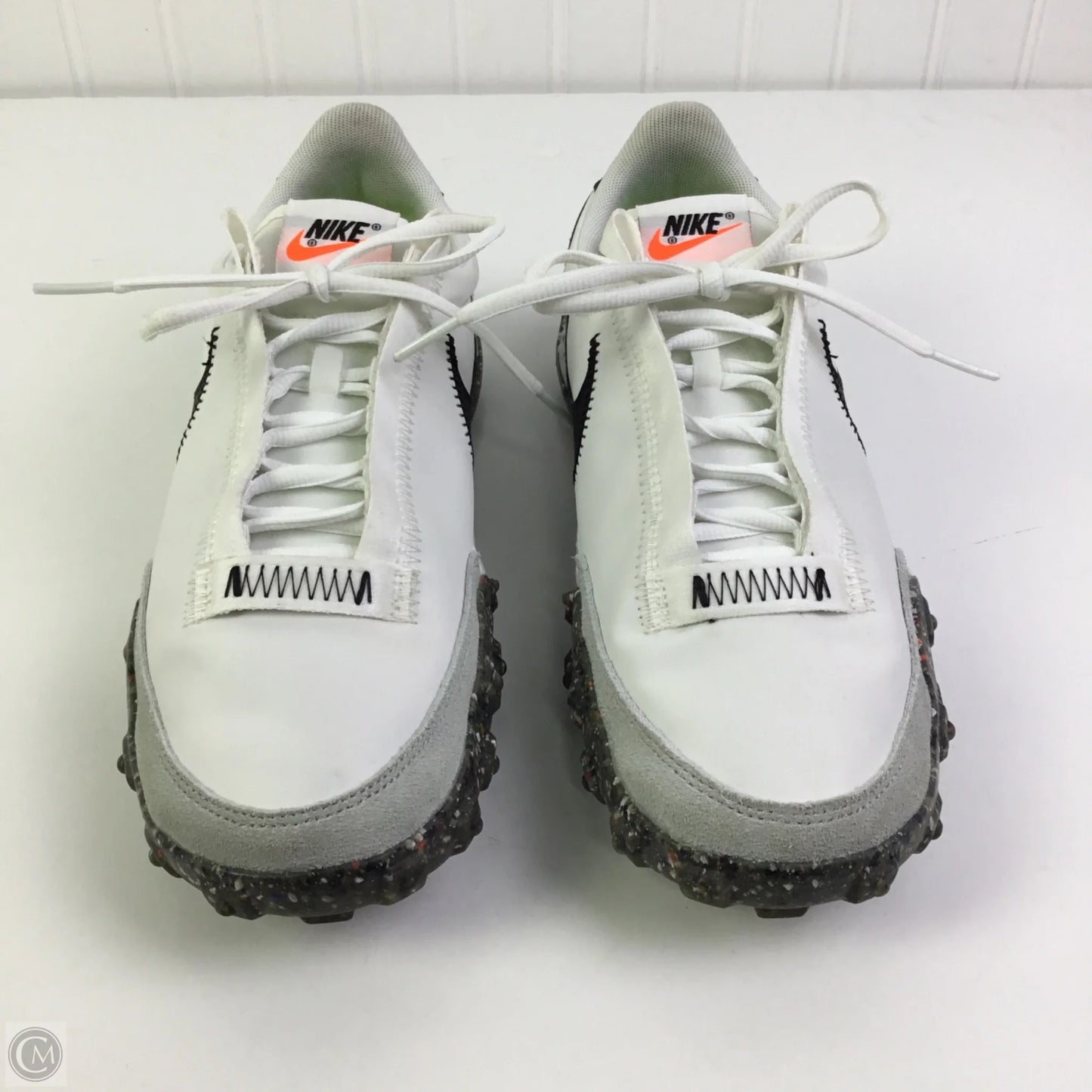 Shoes Athletic By Nike In White, Size: 9.5