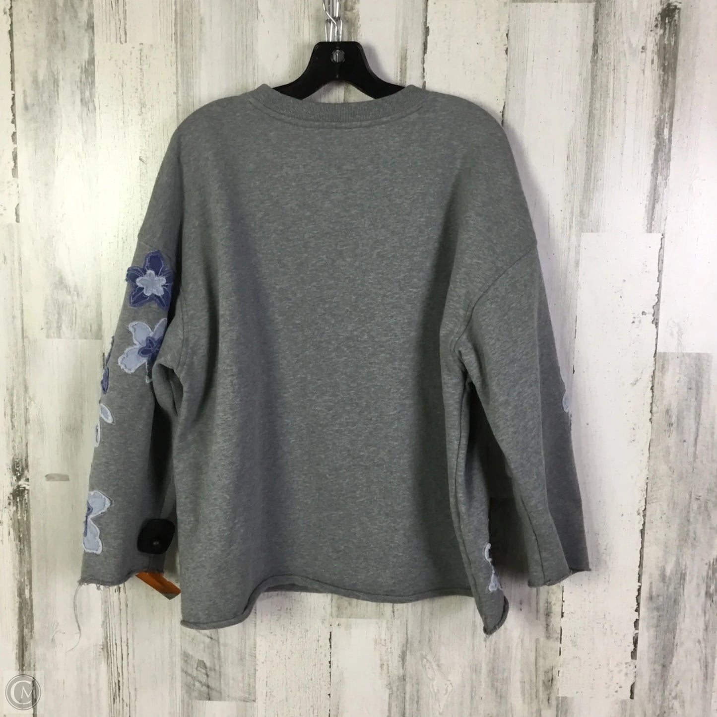 Sweatshirt Crewneck By Driftwood In Grey, Size: Xl