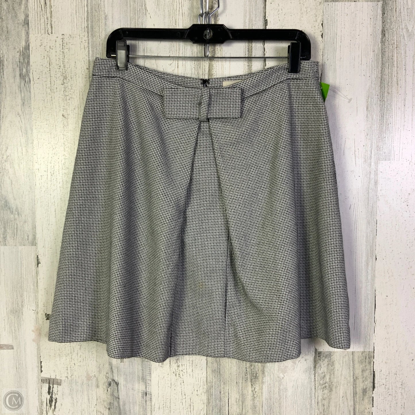 Skirt Mini & Short By Loft In Black & White, Size: 10