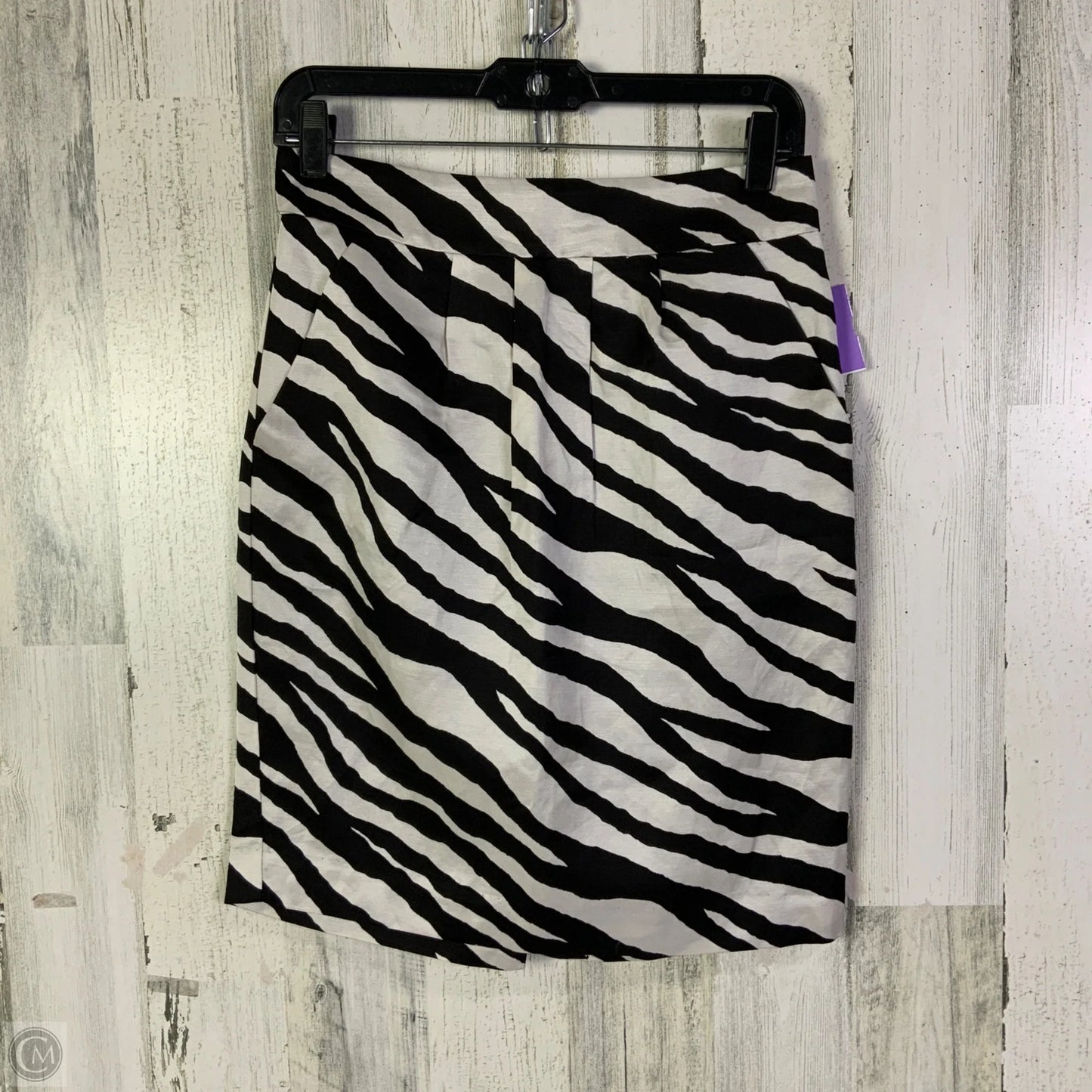 Skirt Mini & Short By Banana Republic In Zebra Print, Size: 2