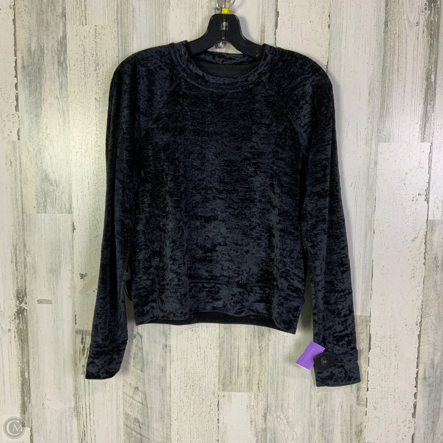 Athletic Top Long Sleeve Crewneck By Lululemon In Navy, Size: 6