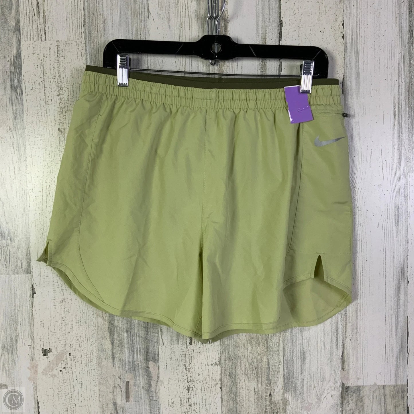Athletic Shorts By Nike Apparel In Green, Size: L