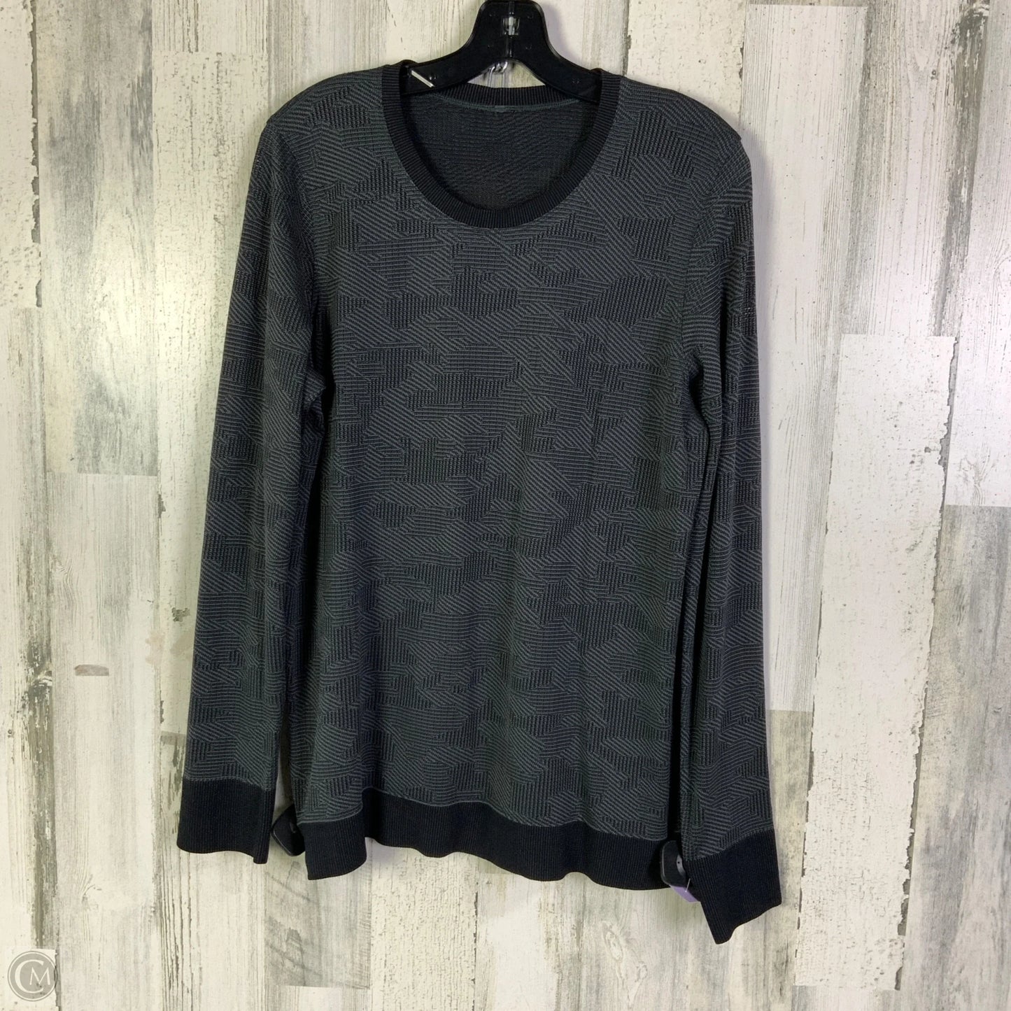 Athletic Top Long Sleeve Crewneck By Lululemon In Grey, Size: L