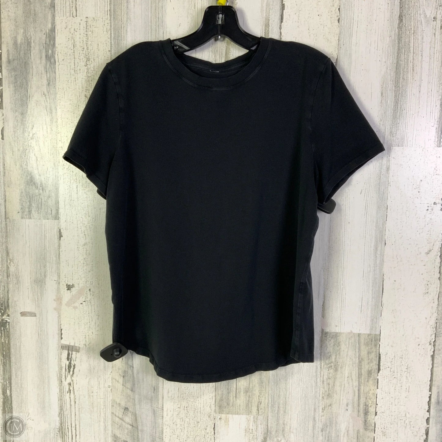 Athletic Top Short Sleeve By Lululemon In Black, Size: M
