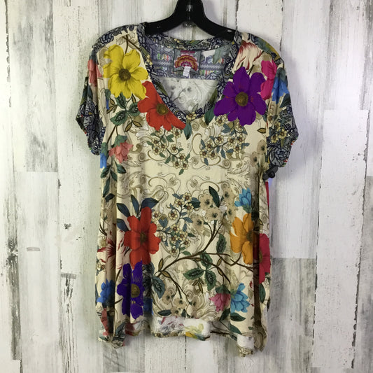 Top Short Sleeve By Johnny Was In Floral Print, Size: M