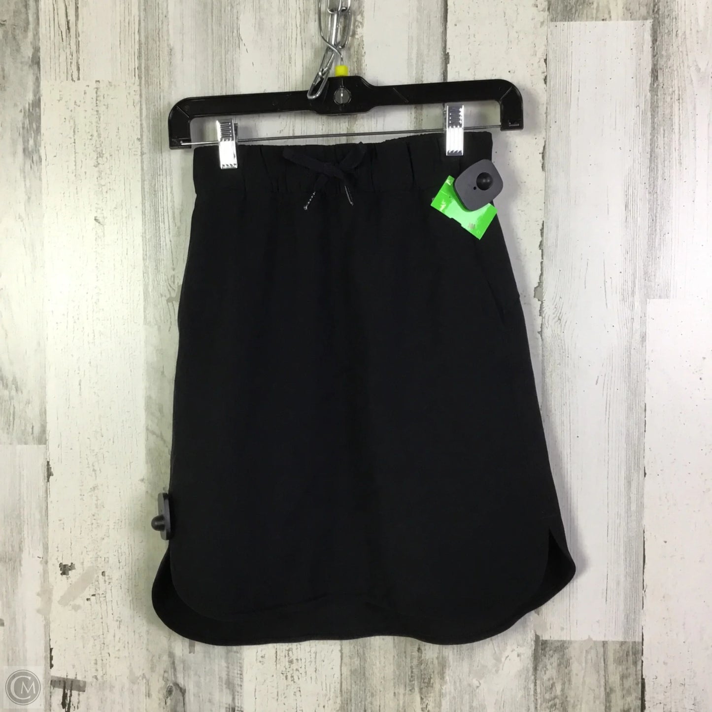 Athletic Skirt By Lululemon In Black, Size: 2