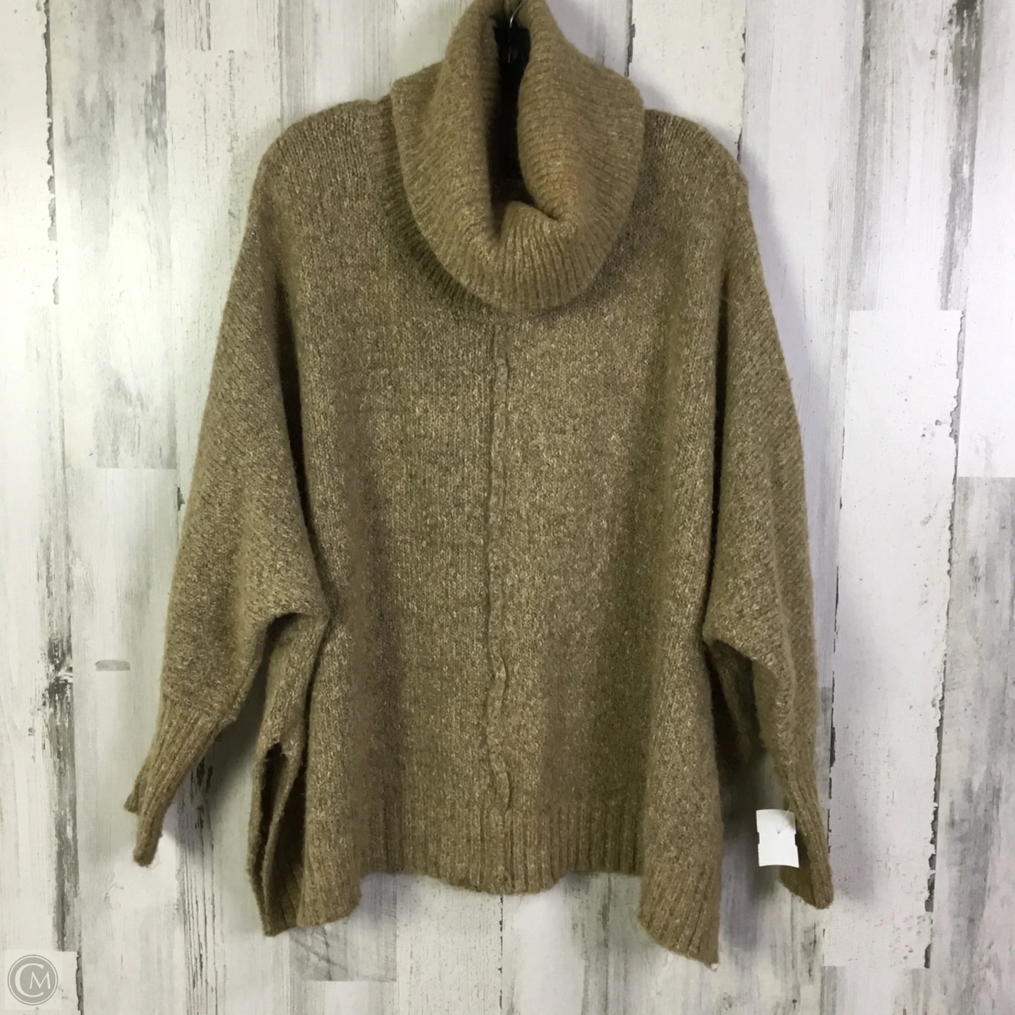 Sweater By Clothes Mentor In Tan, Size: M