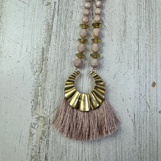 Necklace Charm By Clothes Mentor