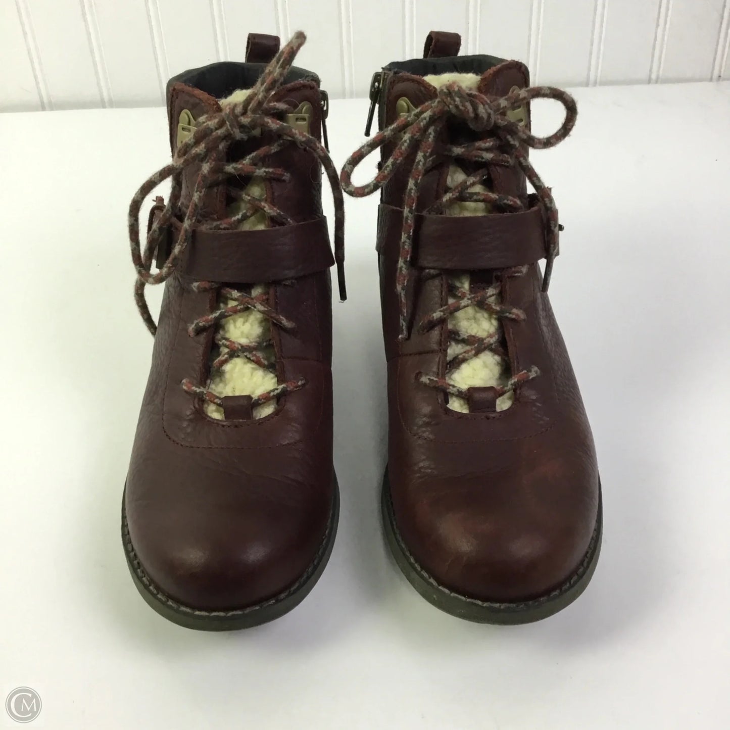 Boots Ankle Flats By Merrell In Maroon, Size: 7.5