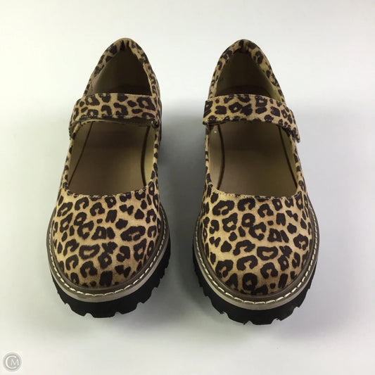 Shoes Flats By Clothes Mentor In Animal Print, Size: 8