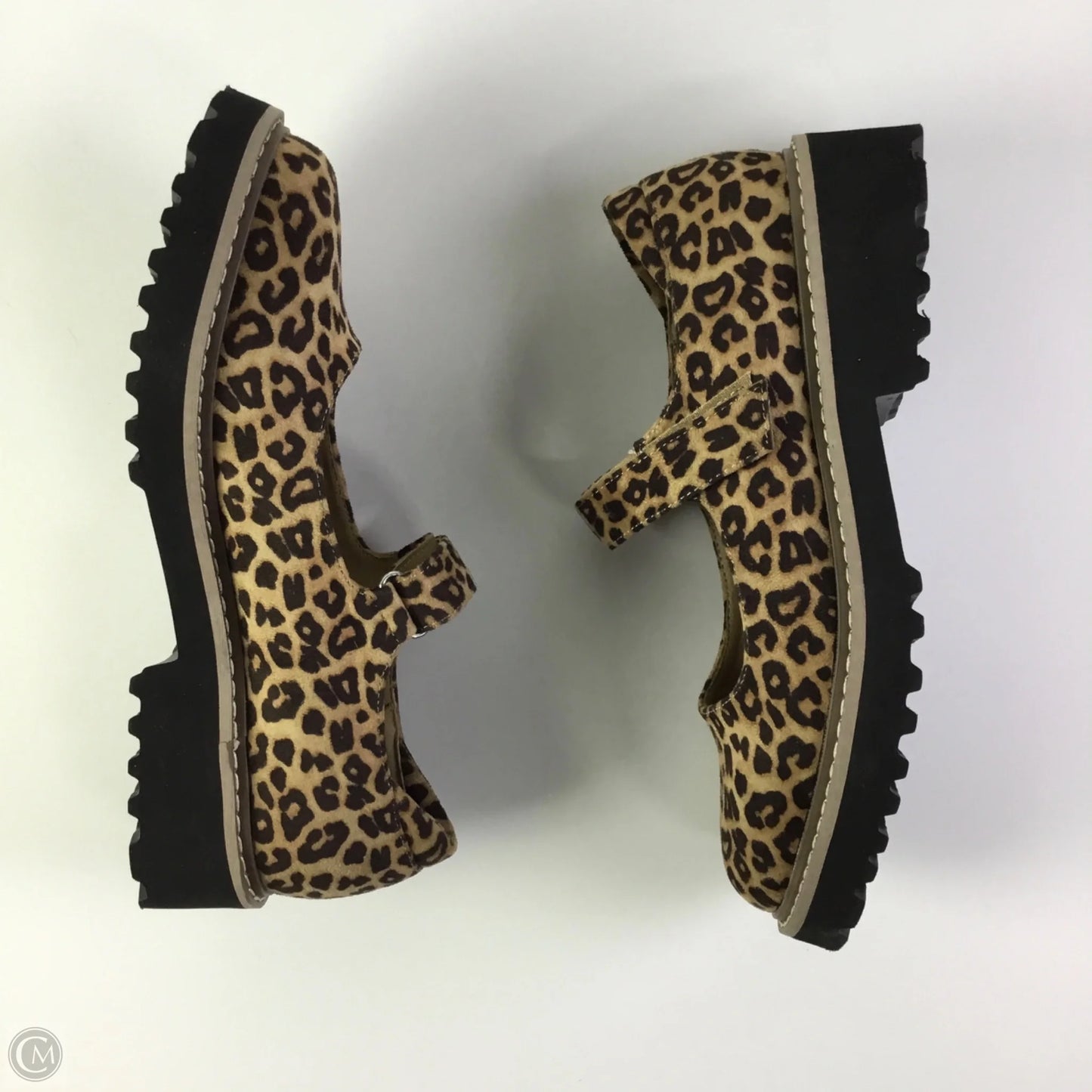 Shoes Flats By Clothes Mentor In Animal Print, Size: 8