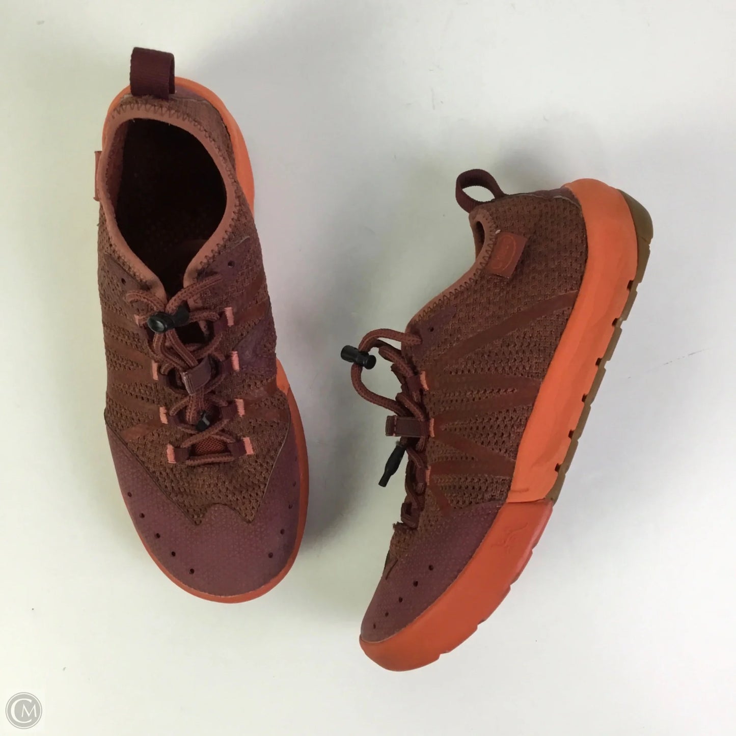 Shoes Athletic By Chacos In Red, Size: 8