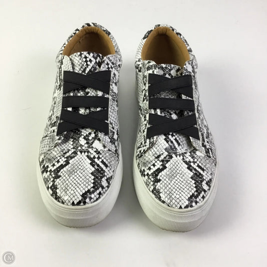 Shoes Sneakers By Report In Snakeskin Print, Size: 9