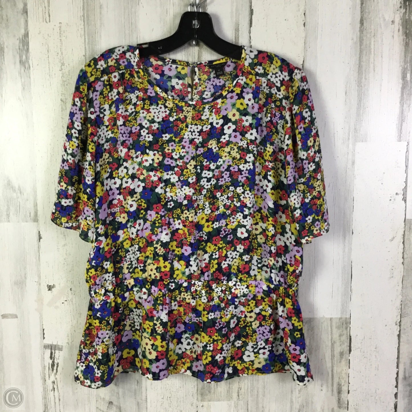 Top Short Sleeve By Ann Taylor In Floral Print, Size: Lp
