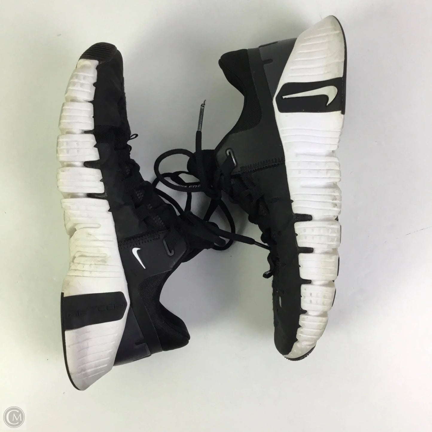 Shoes Athletic By Nike In Black & White, Size: 10