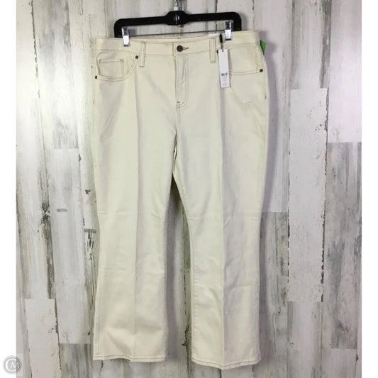 Jeans Flared By Chicos In Cream, Size: 12