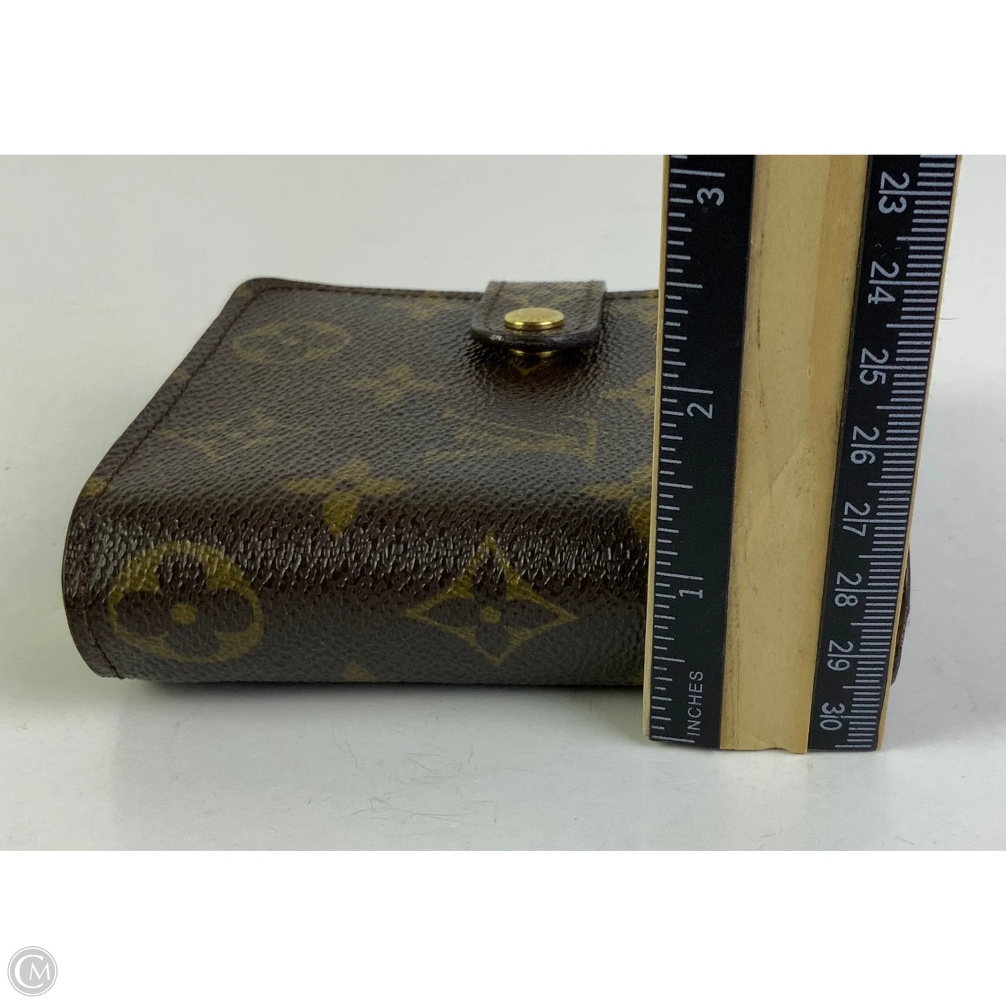 Wallet Luxury Designer By Louis Vuitton, Size: Medium
