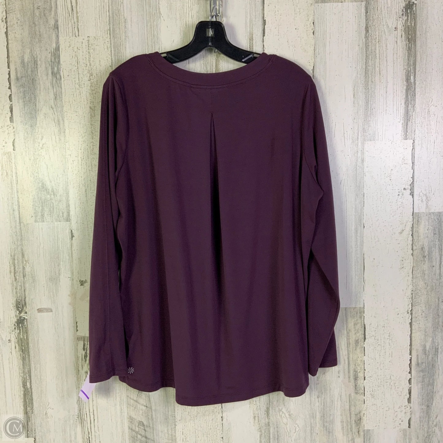 Athletic Top Long Sleeve Crewneck By Athleta In Purple, Size: M
