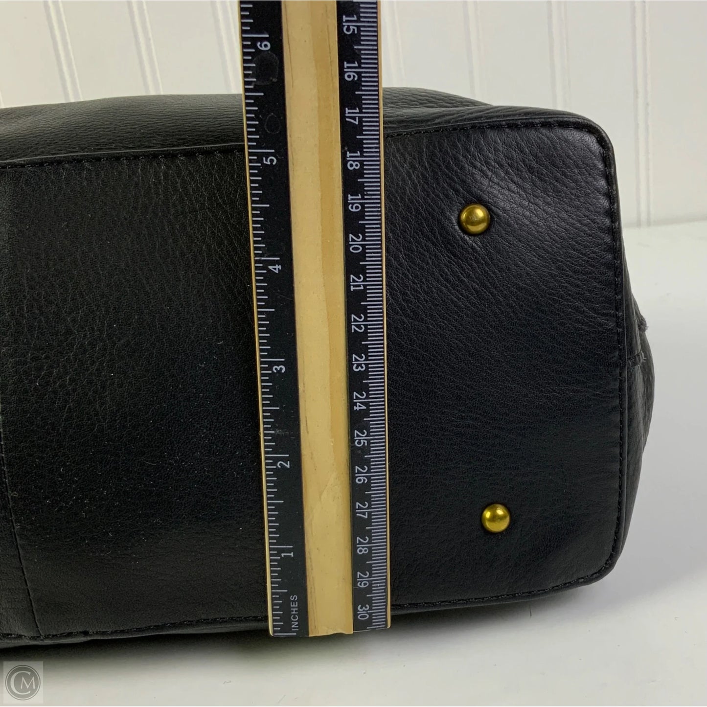 Handbag Leather By Clothes Mentor, Size: Medium