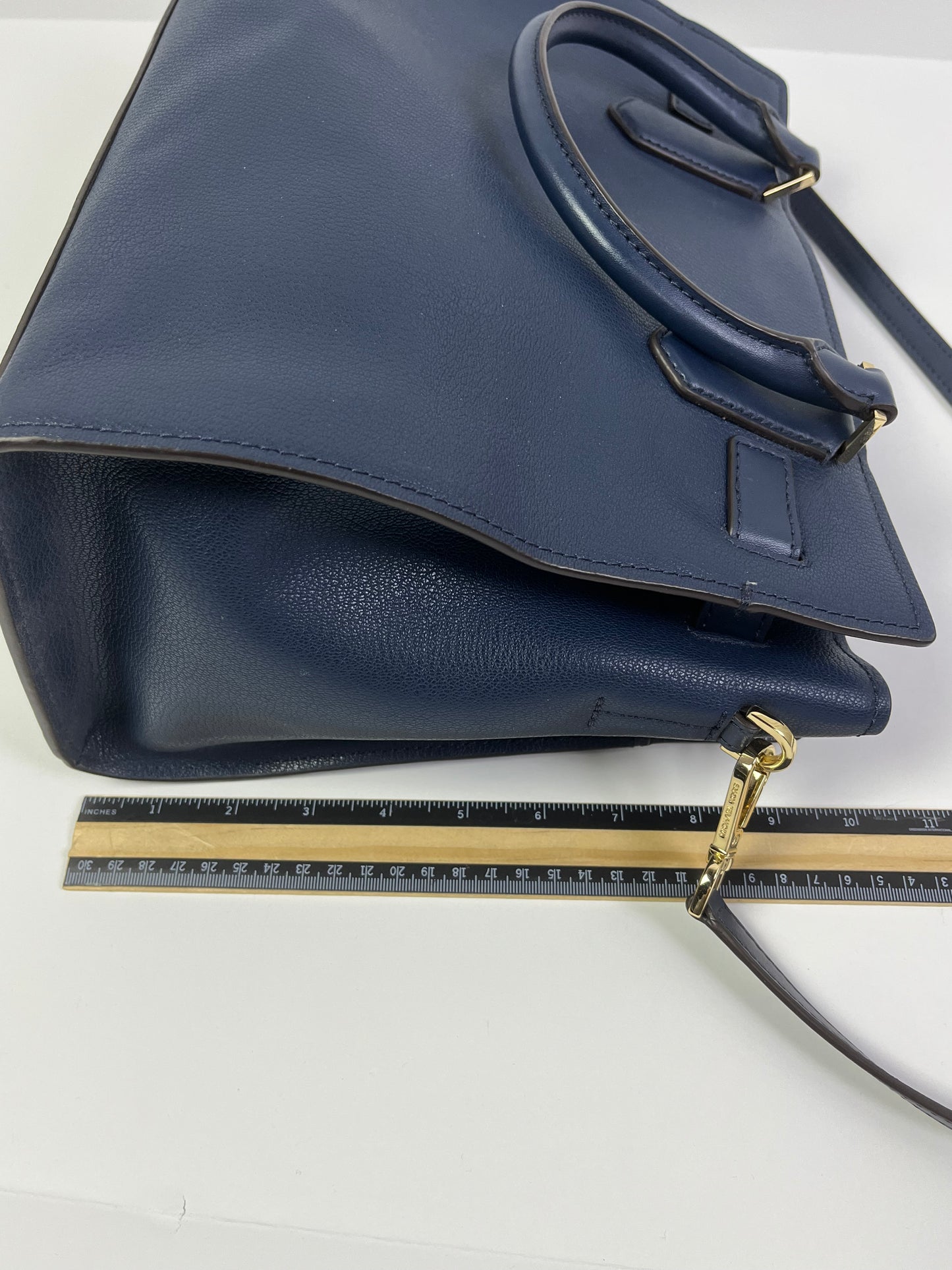 Handbag Designer By Michael Kors In Navy, Size:Medium