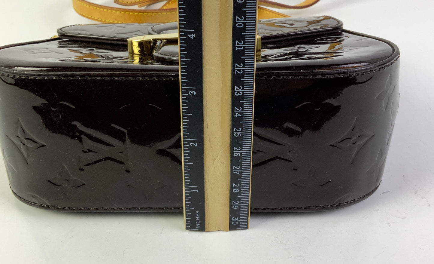 Crossbody Luxury Designer By Louis Vuitton In Maroon, Size:Small