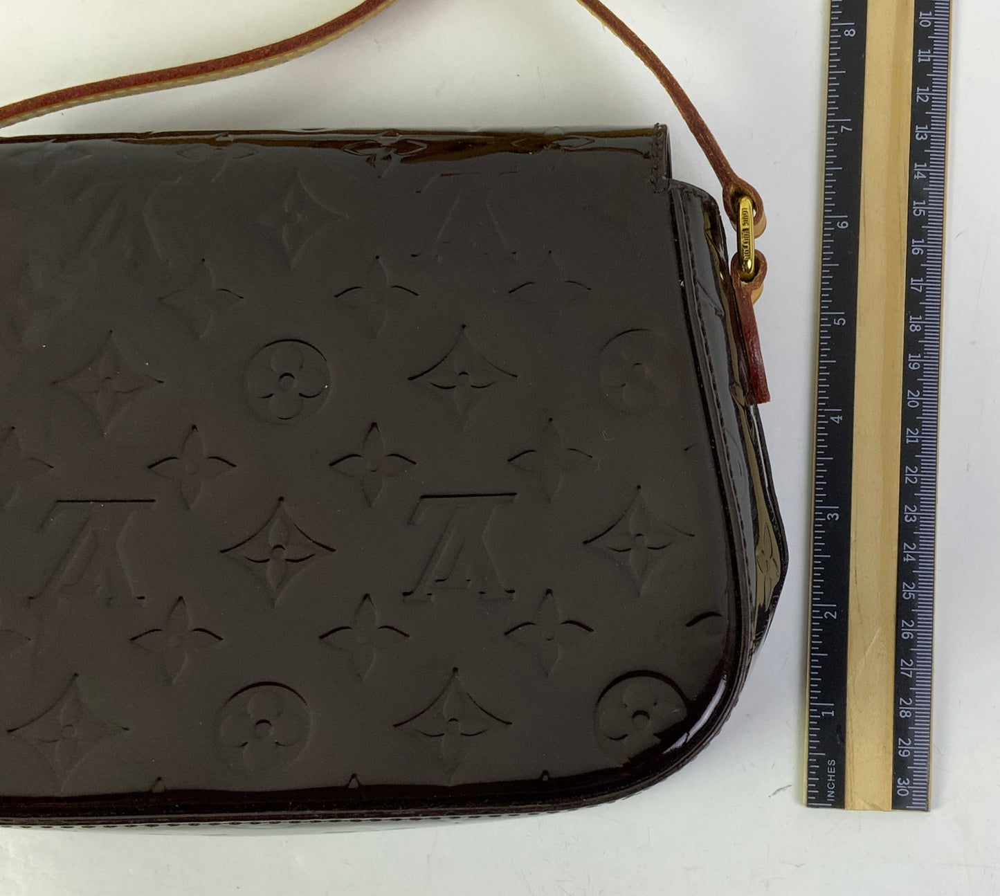 Crossbody Luxury Designer By Louis Vuitton In Maroon, Size:Small