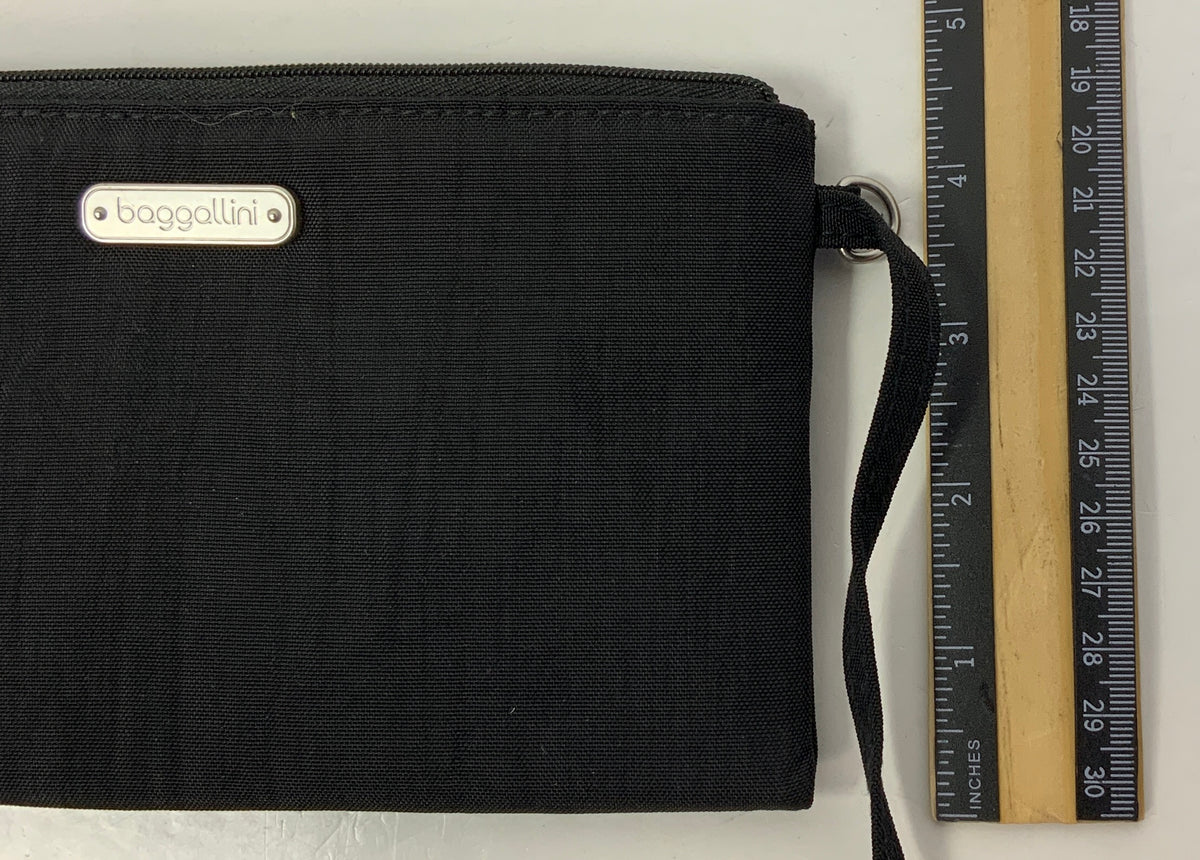 Crossbody By Baggallini, Size: Medium