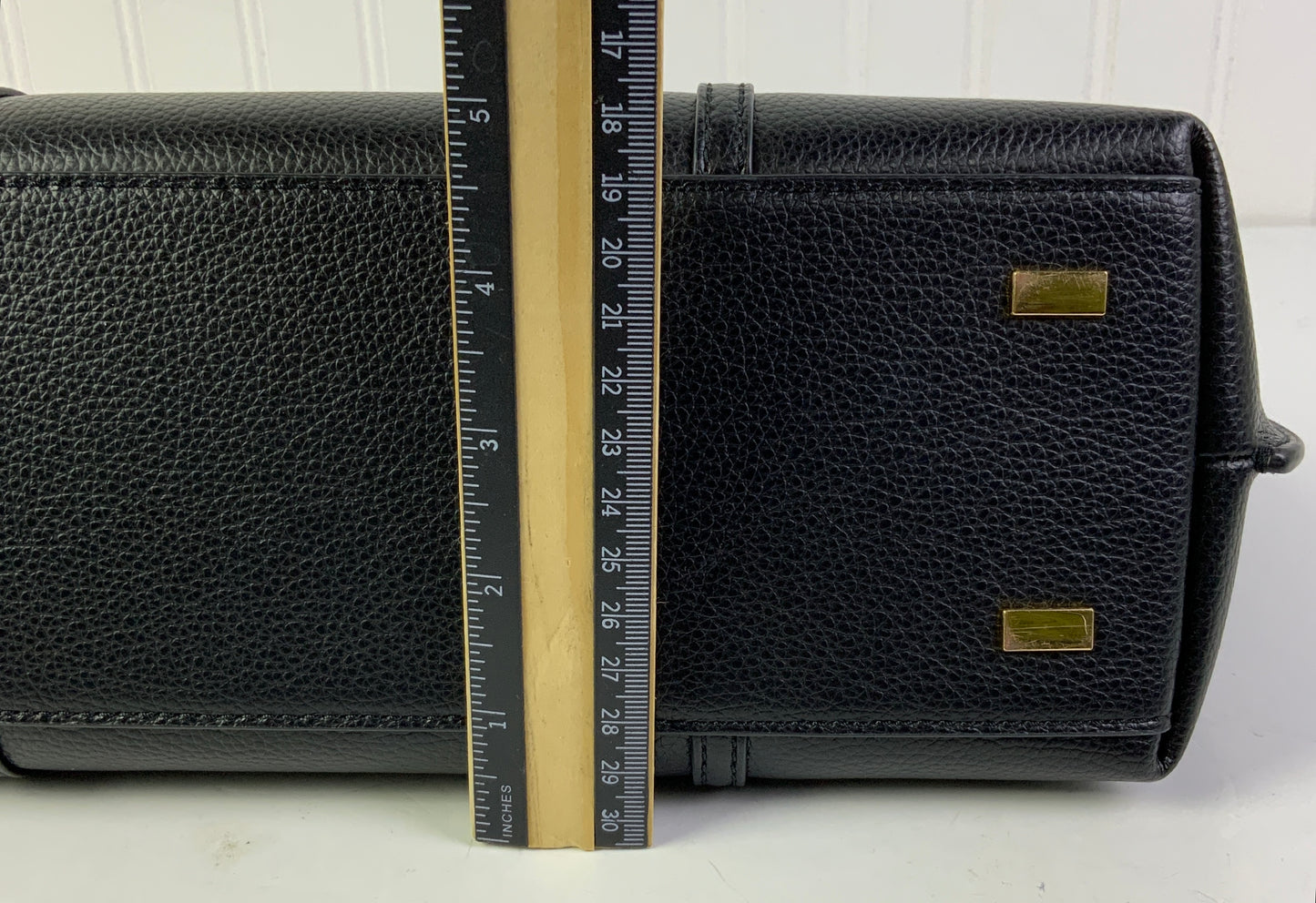 Handbag Designer By Tory Burch In Black, Size:Medium