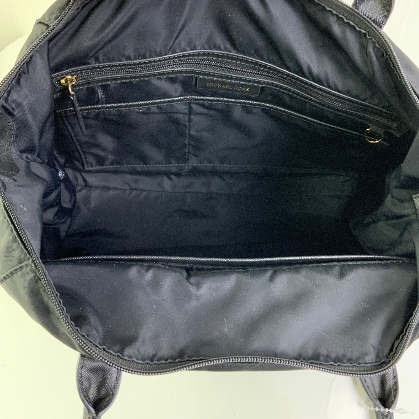 Handbag Designer By Michael Kors In Black, Size:Large