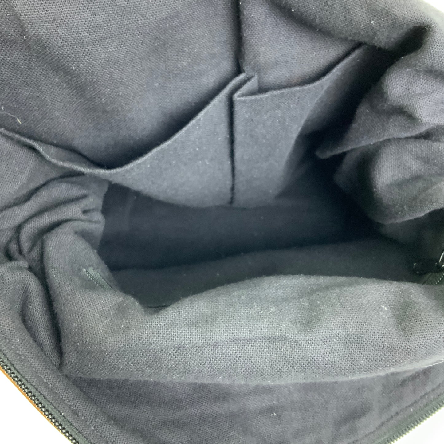 Crossbody By Clothes Mentor, Size: Large