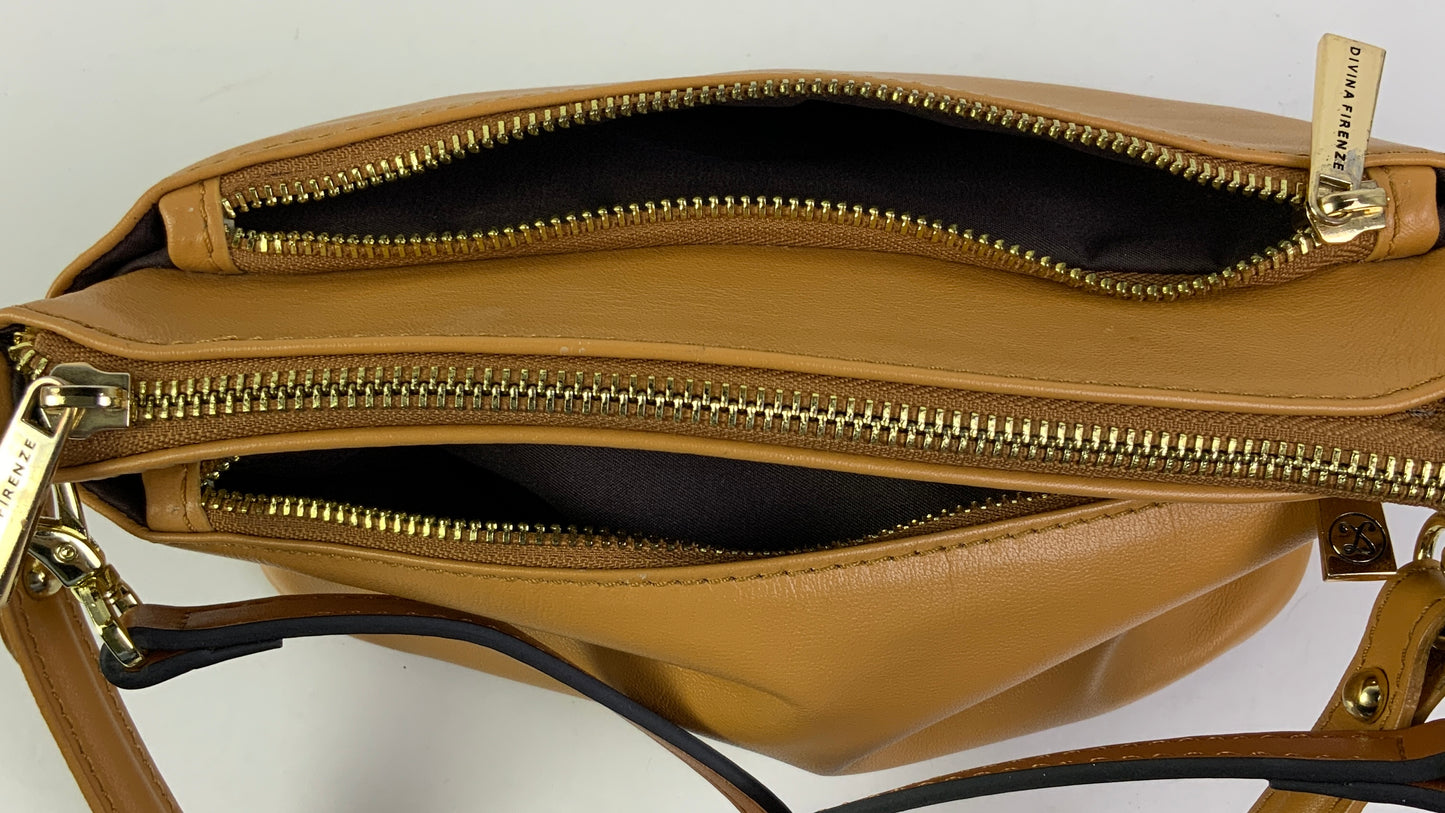 Crossbody Leather By Cmc, Size: Small