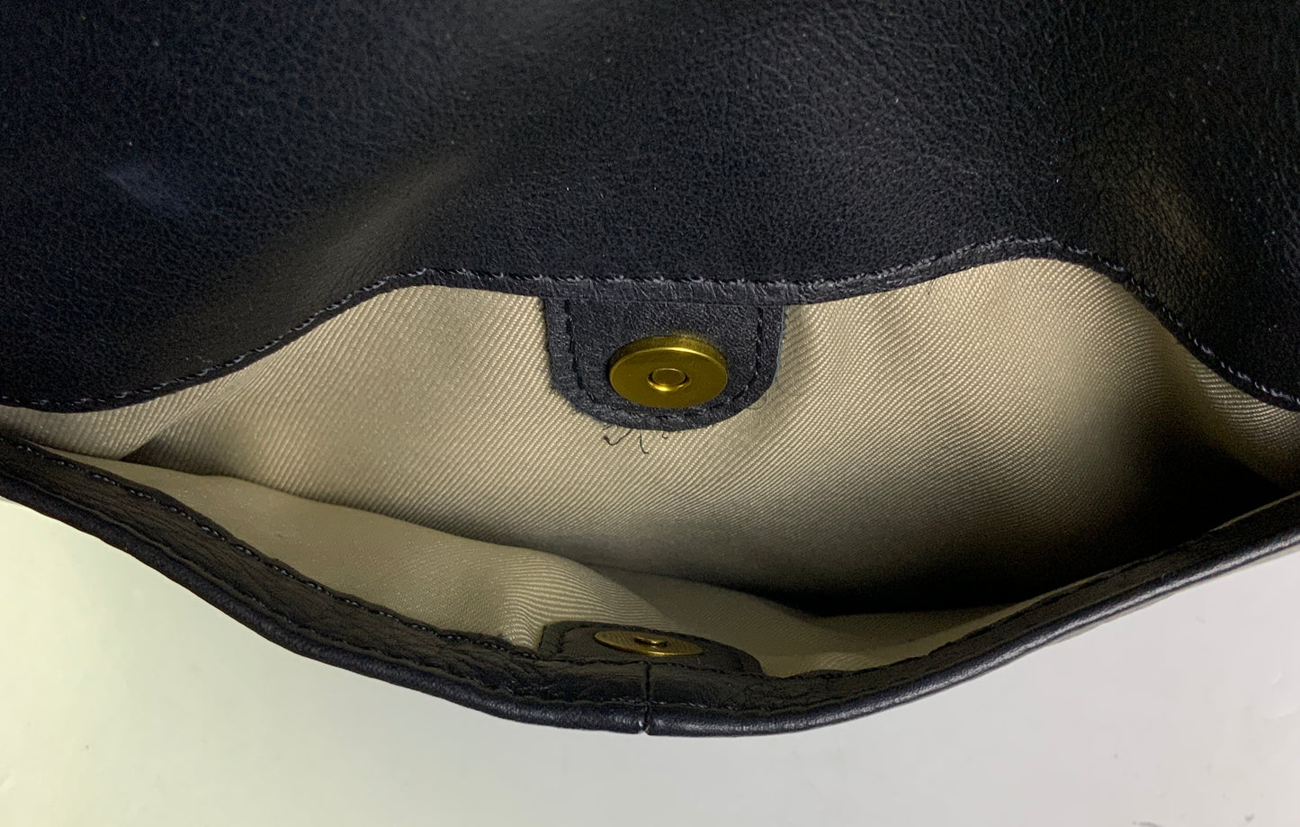 Handbag Leather By Clothes Mentor, Size: Medium