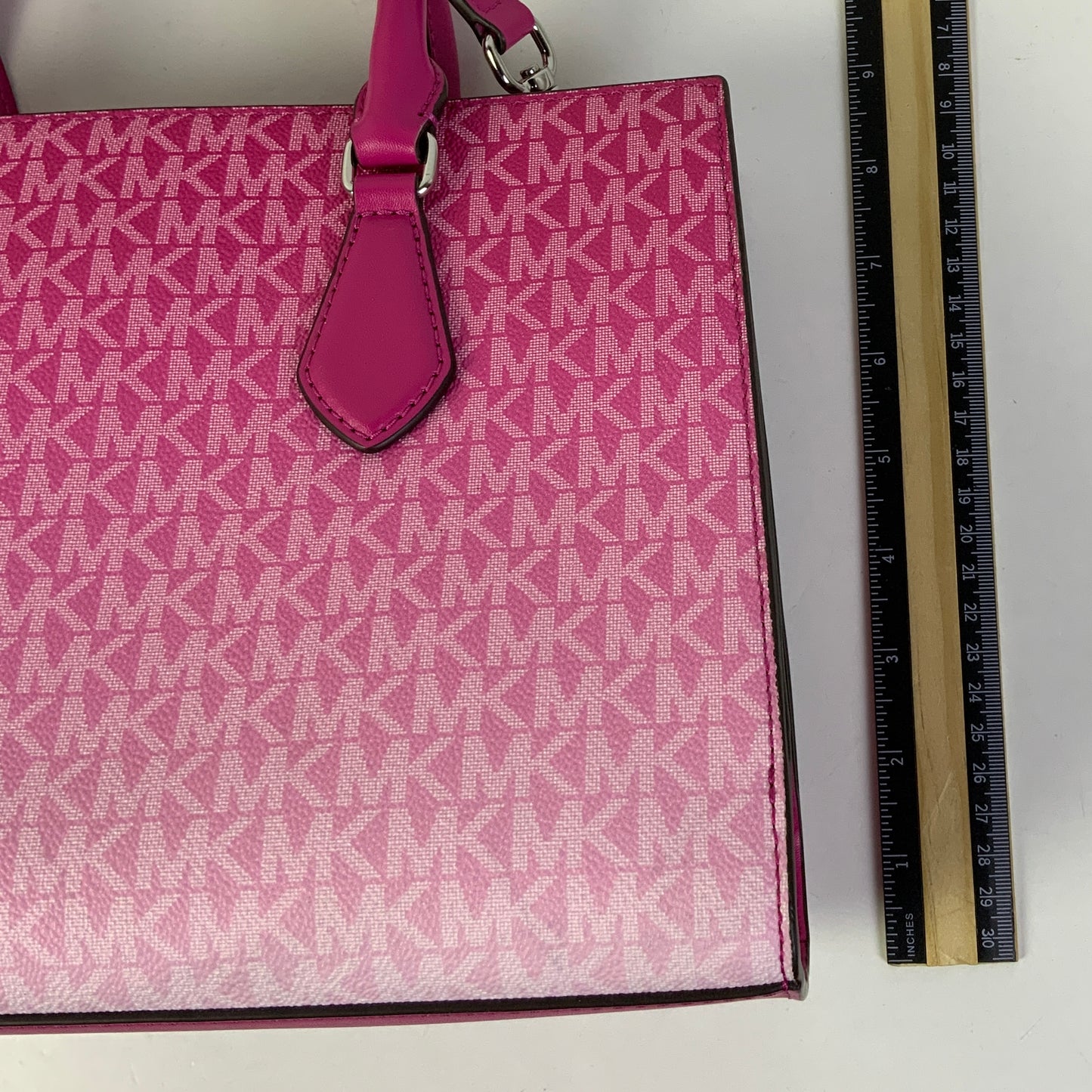 Crossbody Designer By Michael Kors In Pink, Size:Medium