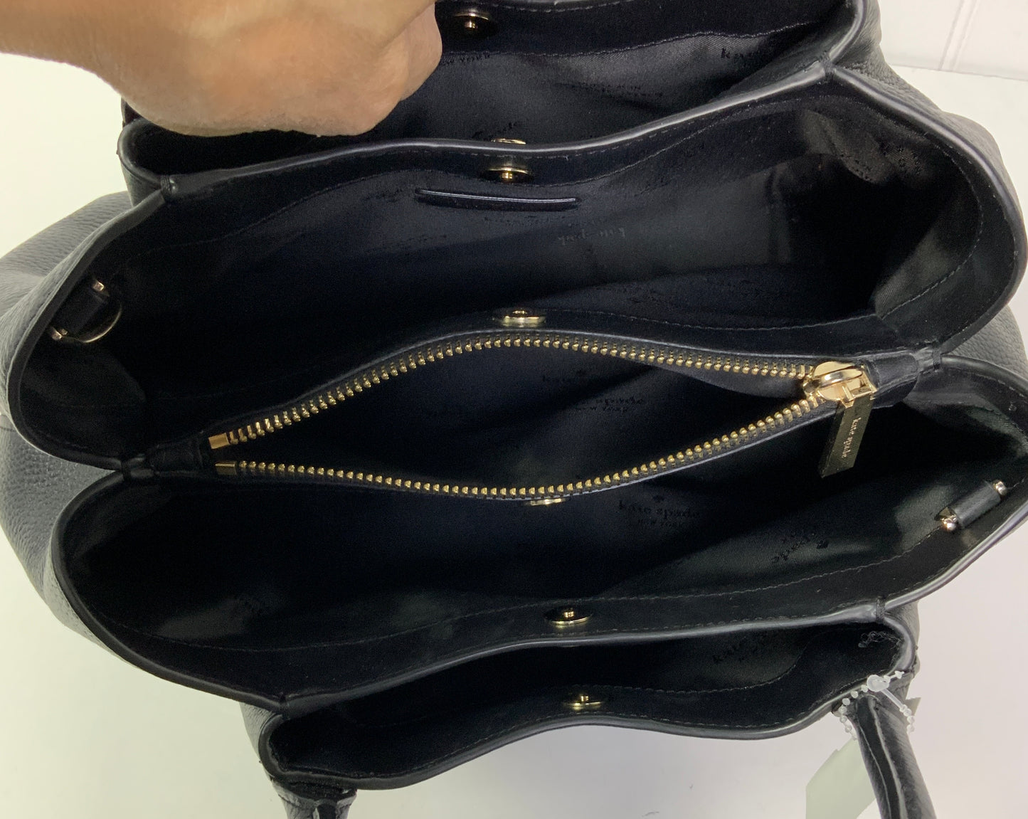 Handbag Designer By Kate Spade In Black, Size:Medium