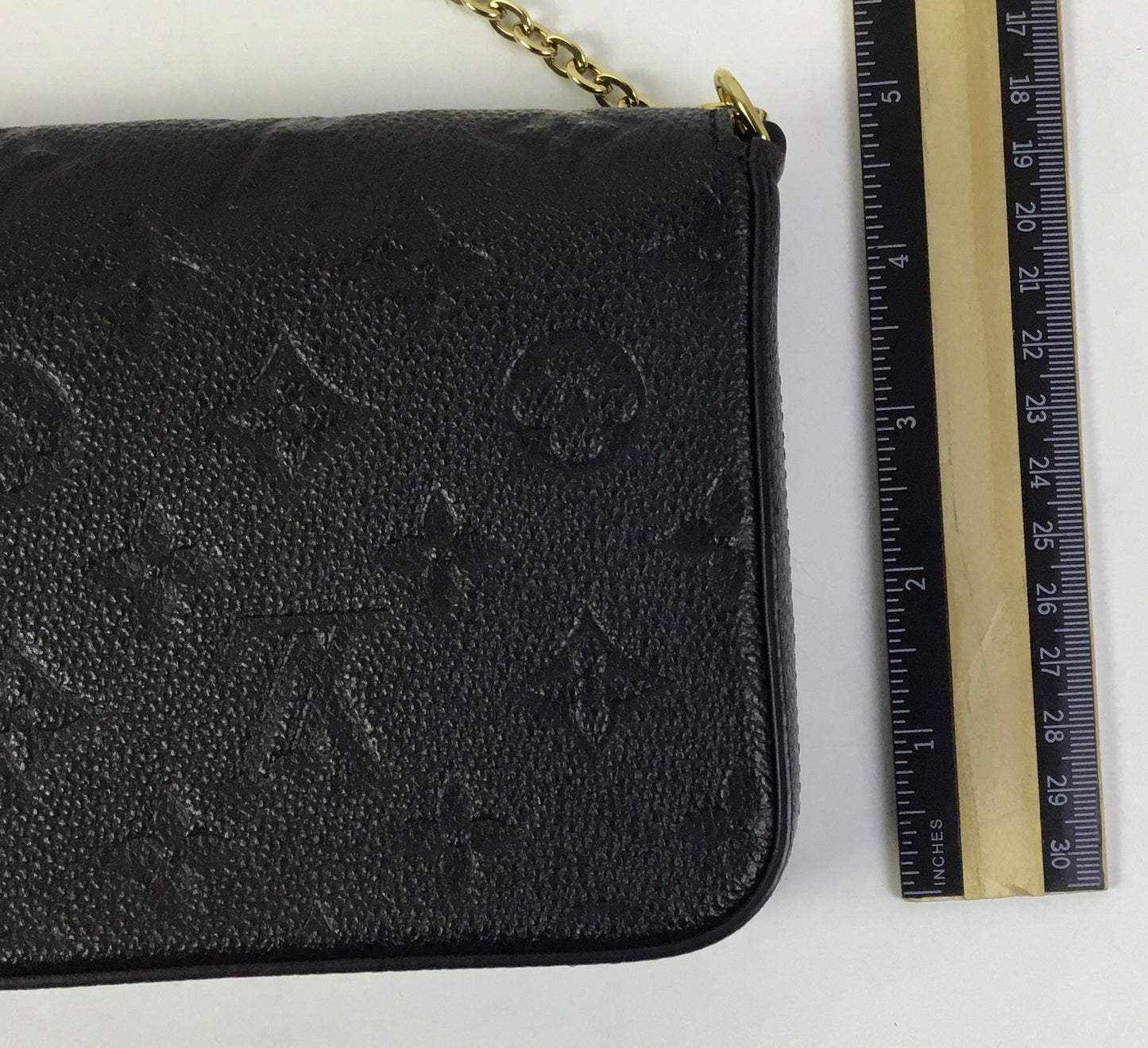 Crossbody Luxury Designer By Louis Vuitton In Black, Size:Small