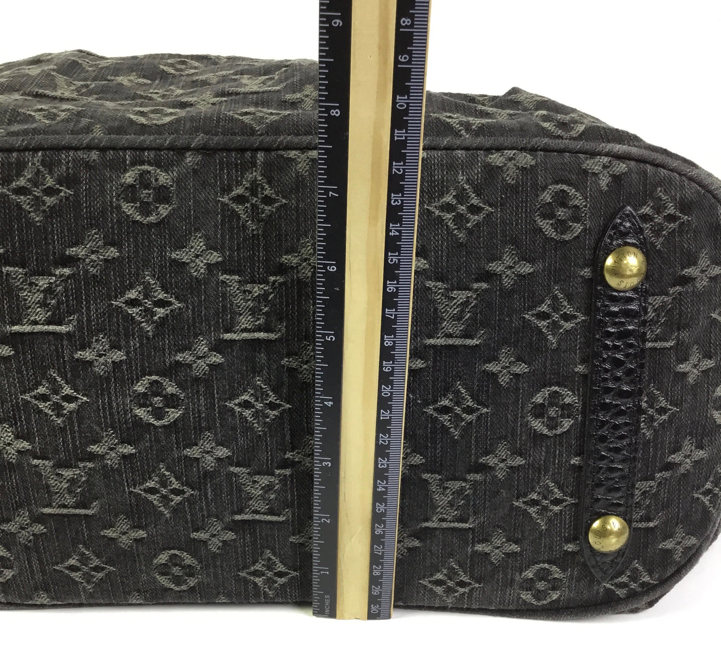 Handbag Luxury Designer By Louis Vuitton In Black, Size:Large