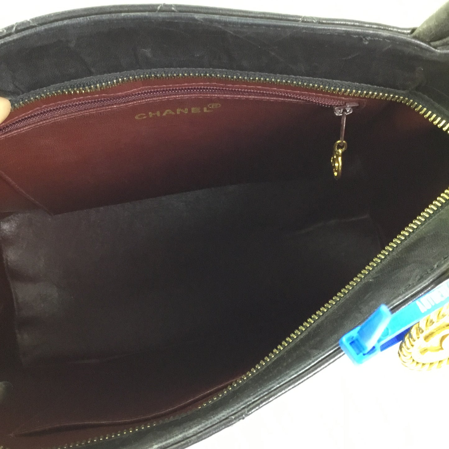Handbag Luxury Designer By Chanel In Black, Size:Medium