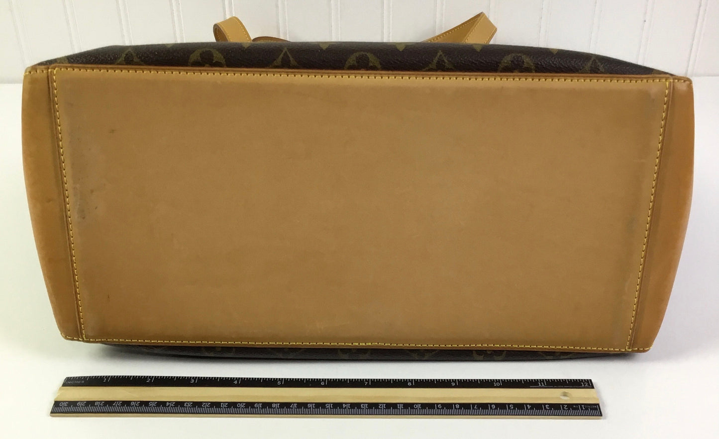 Handbag Luxury Designer By Louis Vuitton In Brown, Size:Large