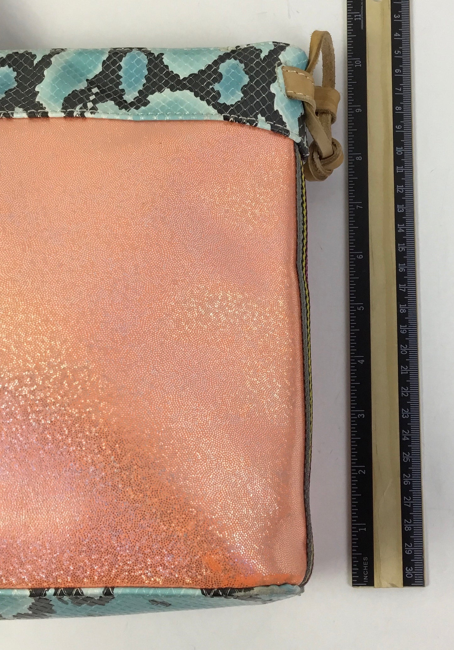 Crossbody By Consuela, Size: Medium