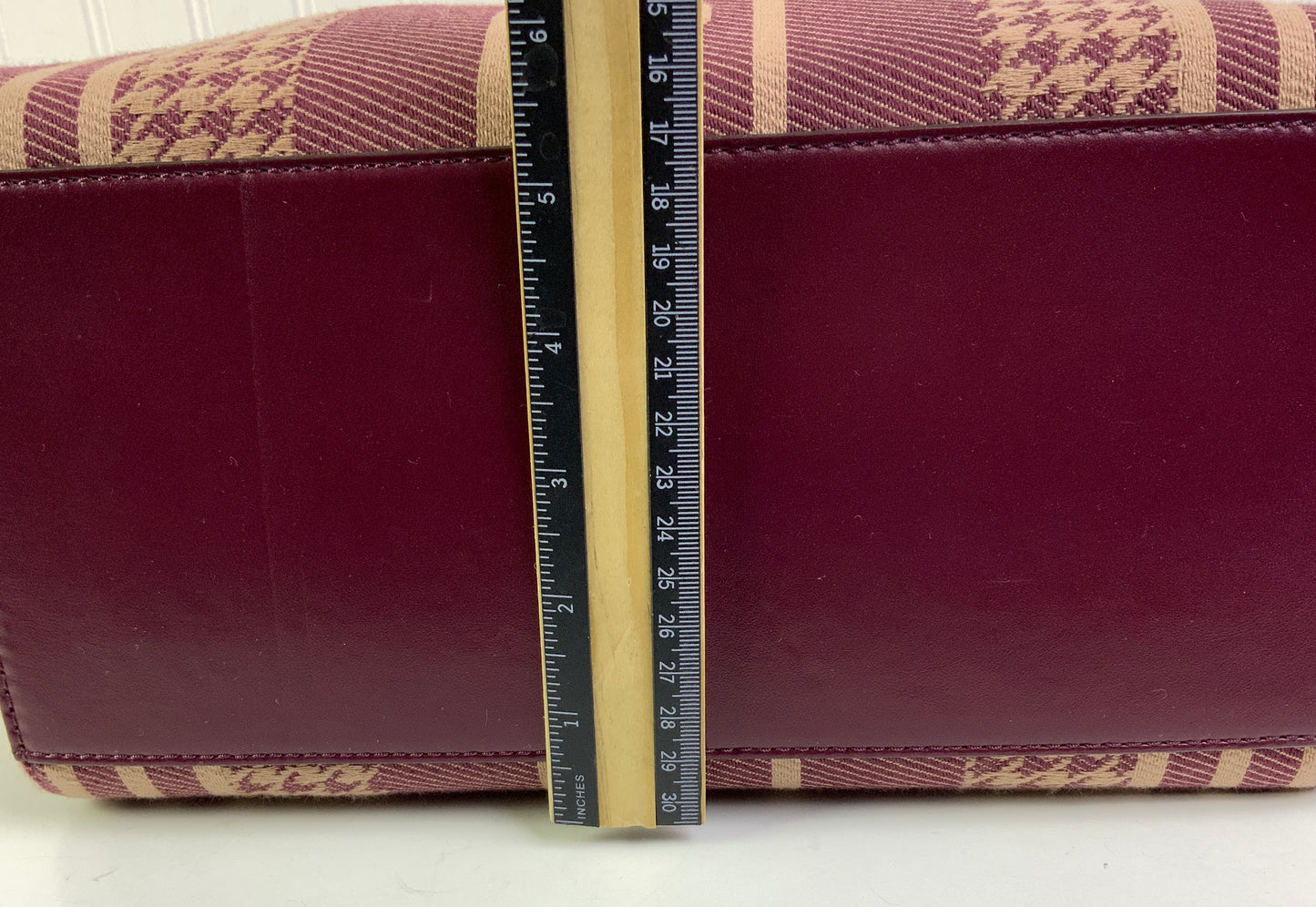 Handbag Designer By Michael Kors In Maroon, Size:Large